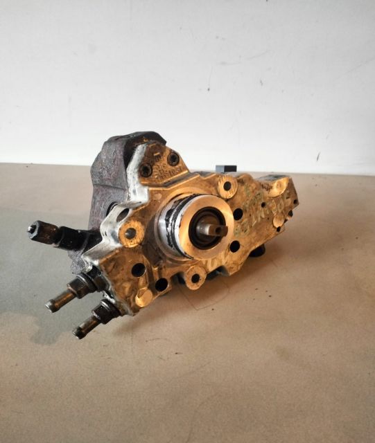 Pompa inalte presiune 2.2 cdi a6460700401 Mercedes-Benz E-Class W212
