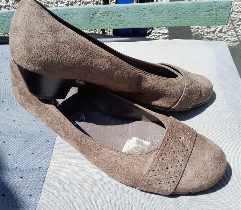 Pantofi piele nr 42, pt. femei