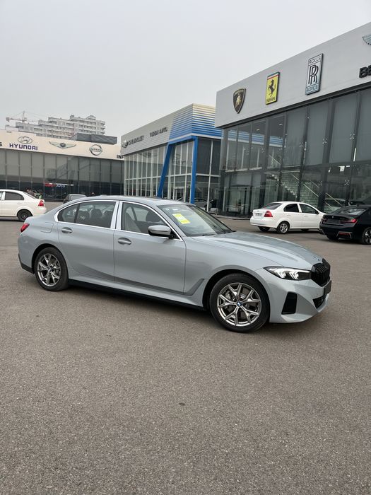 BMW i3 eDrive 35 L . 2026 Restyling. Nardo grey. В Ташкенте наличии.