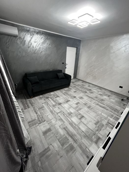 Apartament 2 camere renovat si mobilat complet decomandat