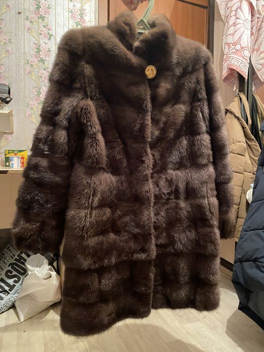 Продам шубу норковую