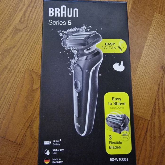 Aparat de ras electric Braun Series 5, umed si uscat, negru/alb, 50 mi