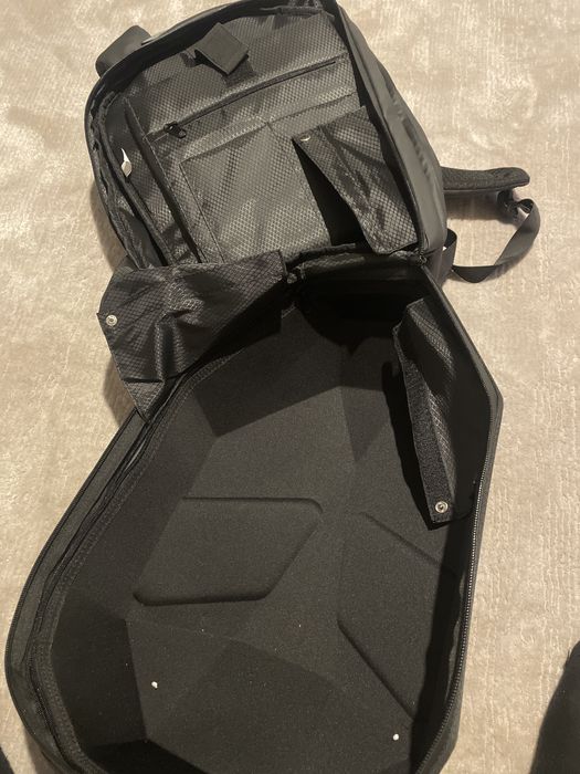 Ghiozdan moto led, cu extensie pentru casca!!