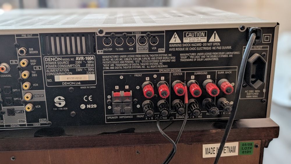 Denon AVR-1604 Amplificator si Receiver