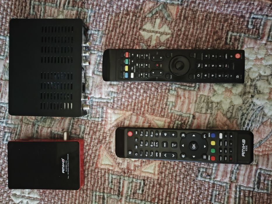 Vând receptor satelit AMIKO