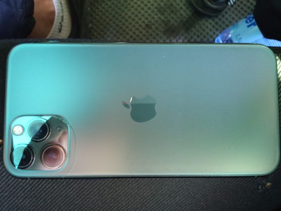 Iphone     11 pro.