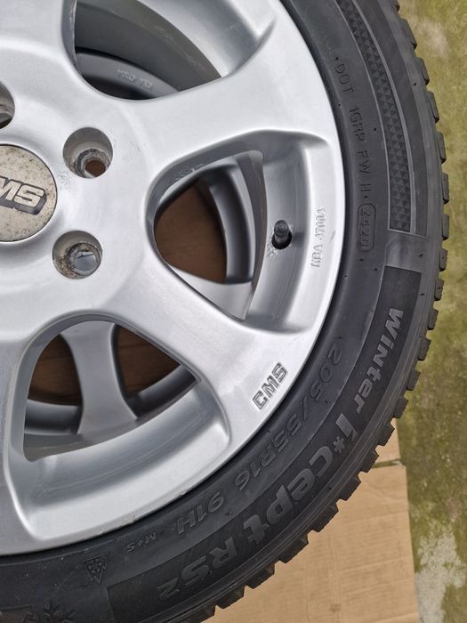 205 55 R 16 jante aliaj cu cauciucuri de iarna DOT 21/20 ET50 5 x 112