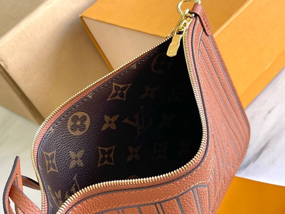 Geanta Louis Vuitton Neverfull