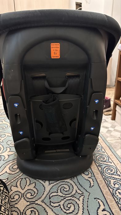 Продам автокресло JOie до 18 кг