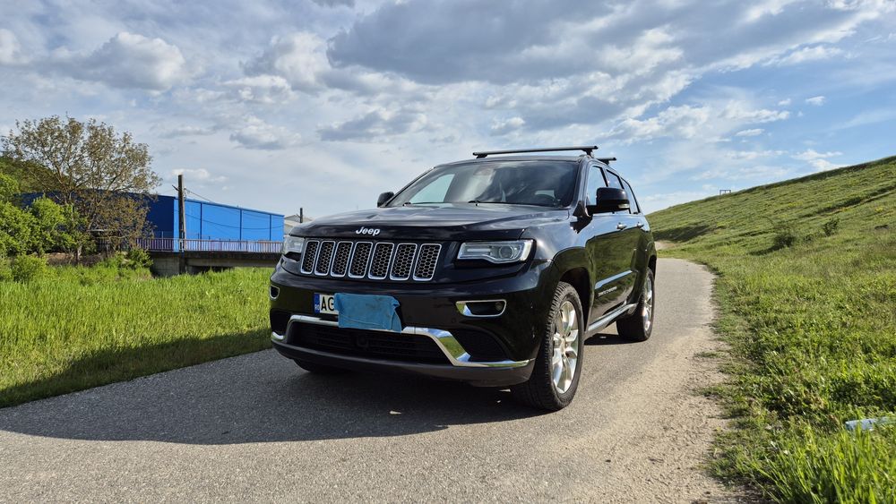 Jeep Grand Cherokee Summit