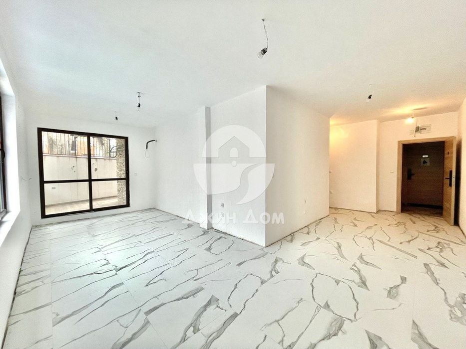 Продава се Тристаен апартамент в Приморско - 82 кв.м за 1061 €/кв.м - Снимка #3