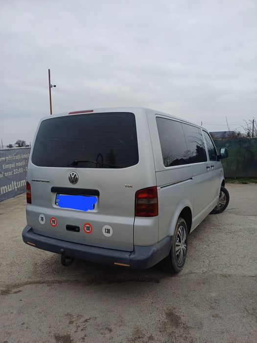 Vând Volkswagen T5