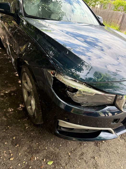 BMW Seria 3 320DX xdrive  4x4 GT harman kardon camere 360 avariat ușor dreapta