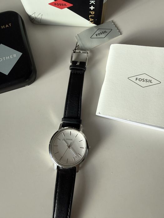 Дамски часовници Fossil