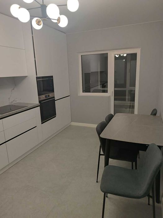 Дава се под наем Двустаен апартамент в София, Яворов - 48 кв.м за 400 € - Снимка #2