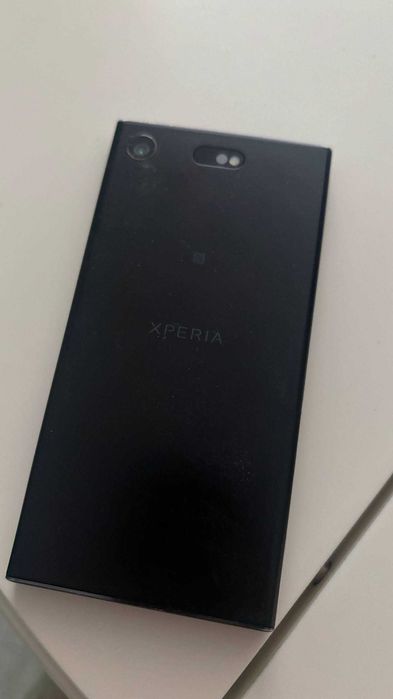 iPhone X 10 и Xperia X Compact ОБМЕН