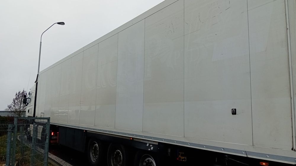 Semiremorca de vanzare