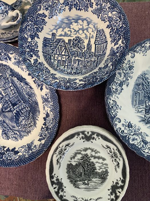 Сервиз английски порцелан