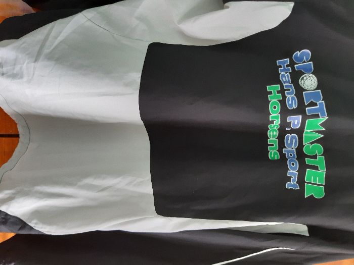 vand jacheta/geaca originala puma