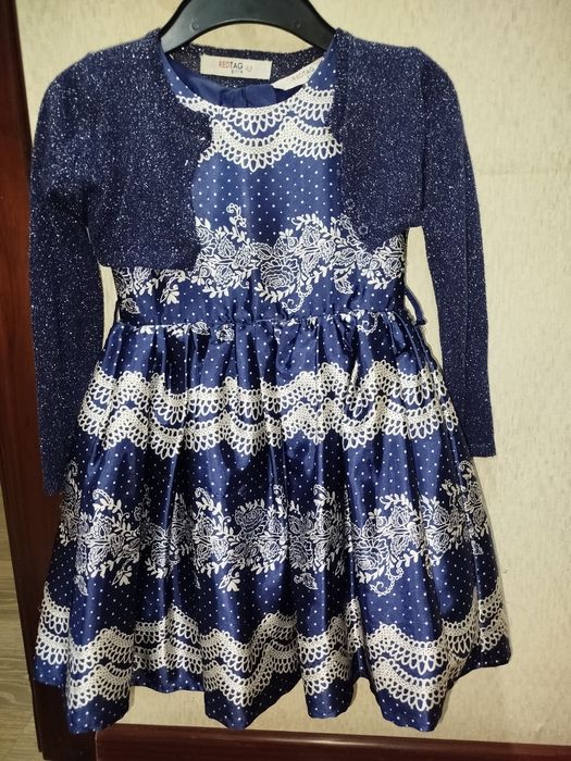 Пышное платье на 4 - 5 лет