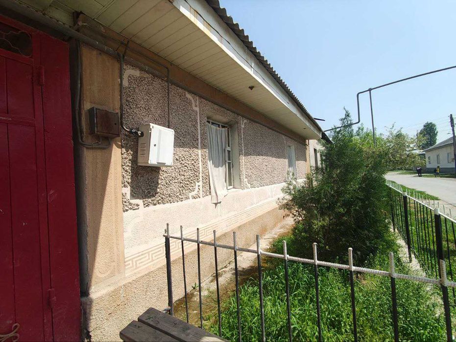 Срочно уй сотилади, Зангиота зиёратгохдан 7 км нархи 36000