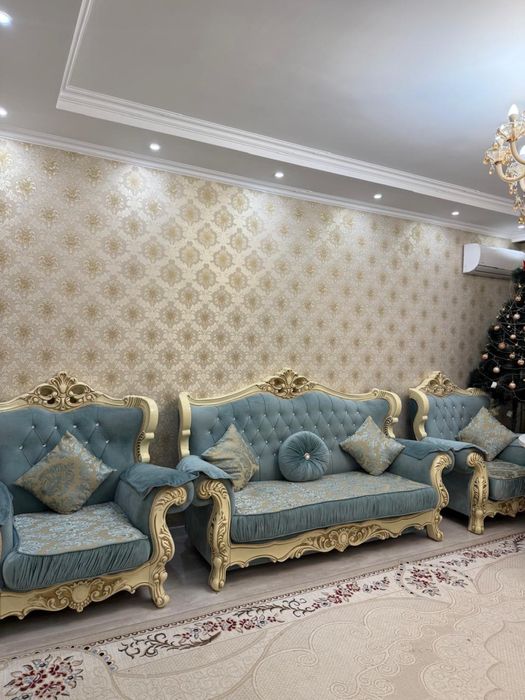 диван королевский