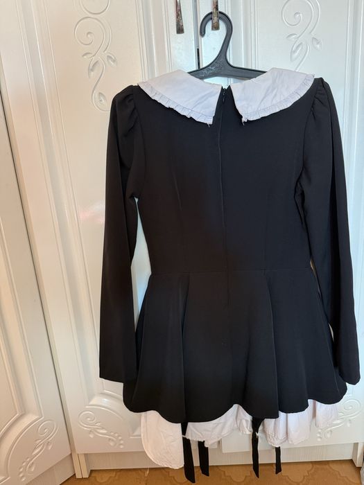 Школьное платье, фартук на выпускной