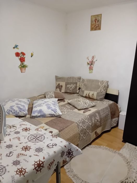 Închiriez cameră , cazare Constanta City