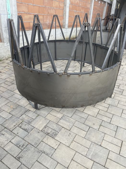 Hranitori vaci 12 posturi