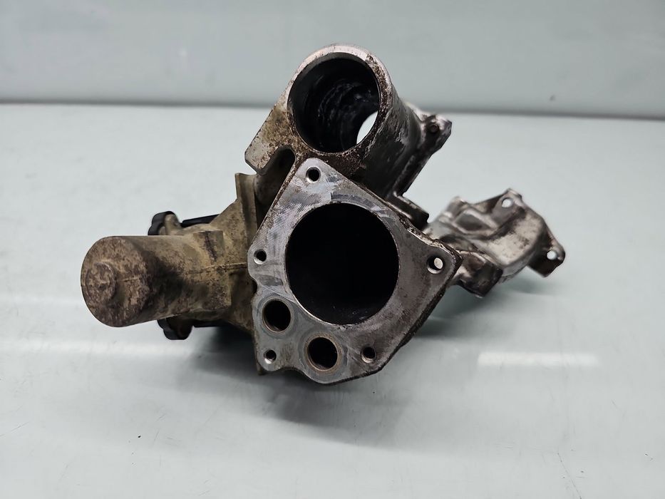Corp EGR Dacia Logan (LS) [Fabr 2004-2012] 8200282949 1.5 dCi K9K732 7
