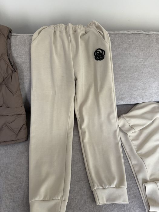 Безрукавка и спортивка