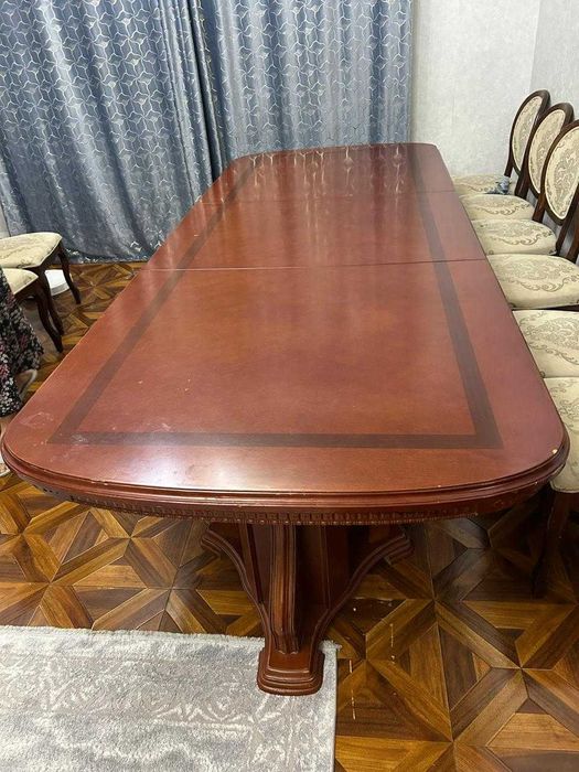 Стол в гостиную раскладной