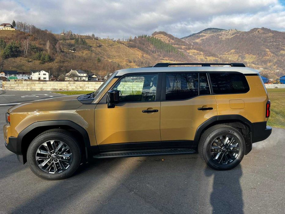 TOYOTA Land Cruiser 250 2.4 Hybrid