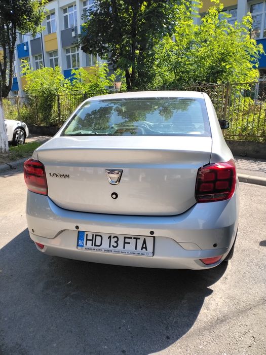 Vând Dacia Logan An fabricație 2020