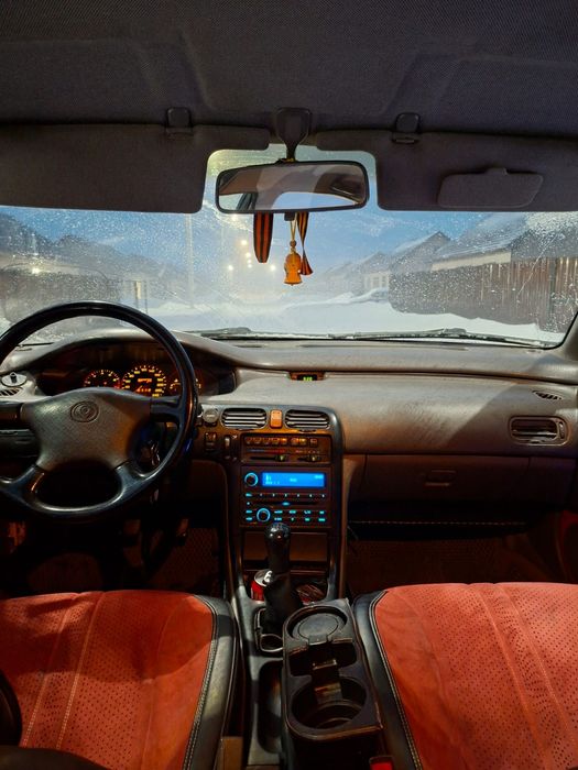 Продам Мазду 626