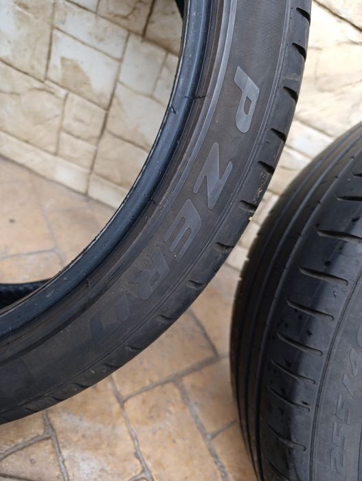 Летни гуми Pirelli 255/40/21 Pzero