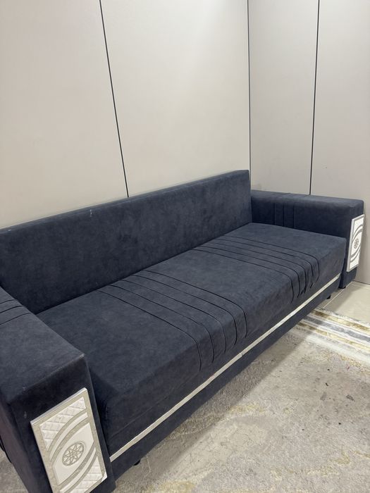 Диван жағдайы жақсы