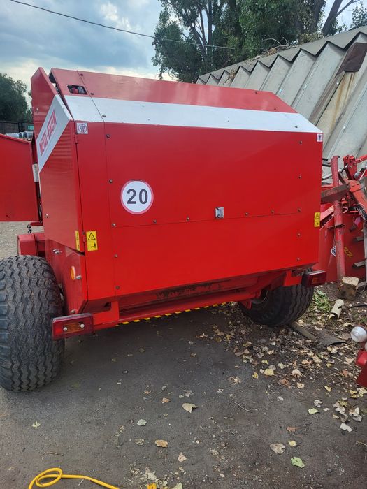 Пресс подборщик Metal fach Z562