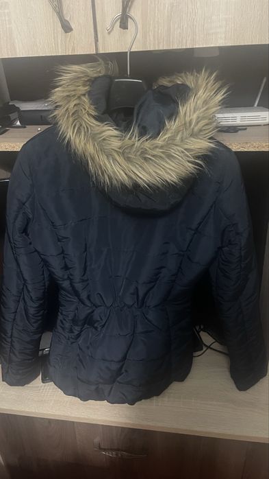 Geaca      dama        H&M