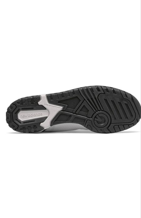 Срочно Продам кроссовки New Balance
