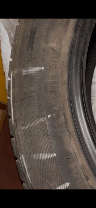 Продам зимние шины R18