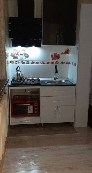 Квартира продаётся Чиланзар 5 квартал 2/4/4 балкон 1,5*6 метро Новза