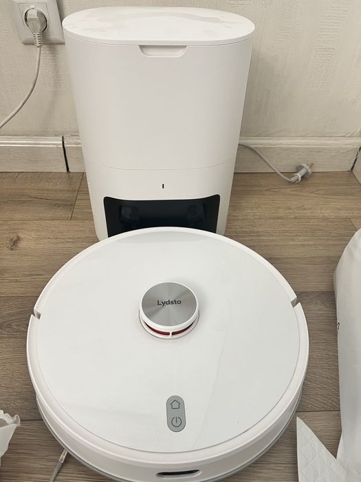 Робот пылесос хсиоми лидстро