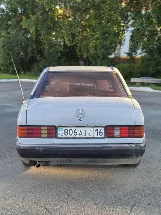Продам мерседес 190