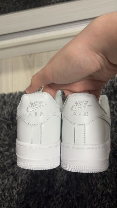 Adidasi Air Force 1 NOI marimea 44