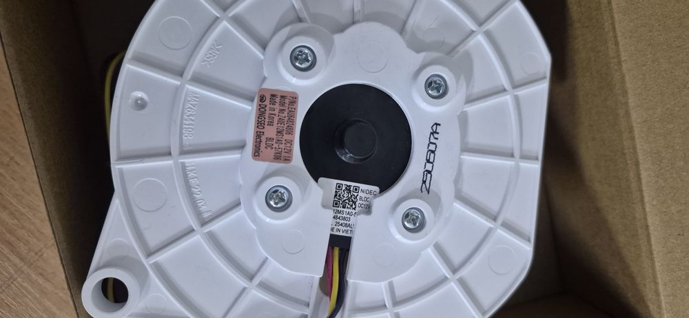 Холодильник LG ,полка продом