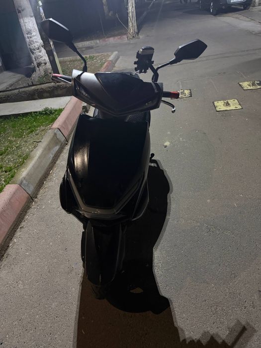 Скутер Angel x3 150сс