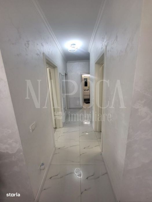 Apartament 3 camere de vanzare in Universitatii Oradea, Oradea