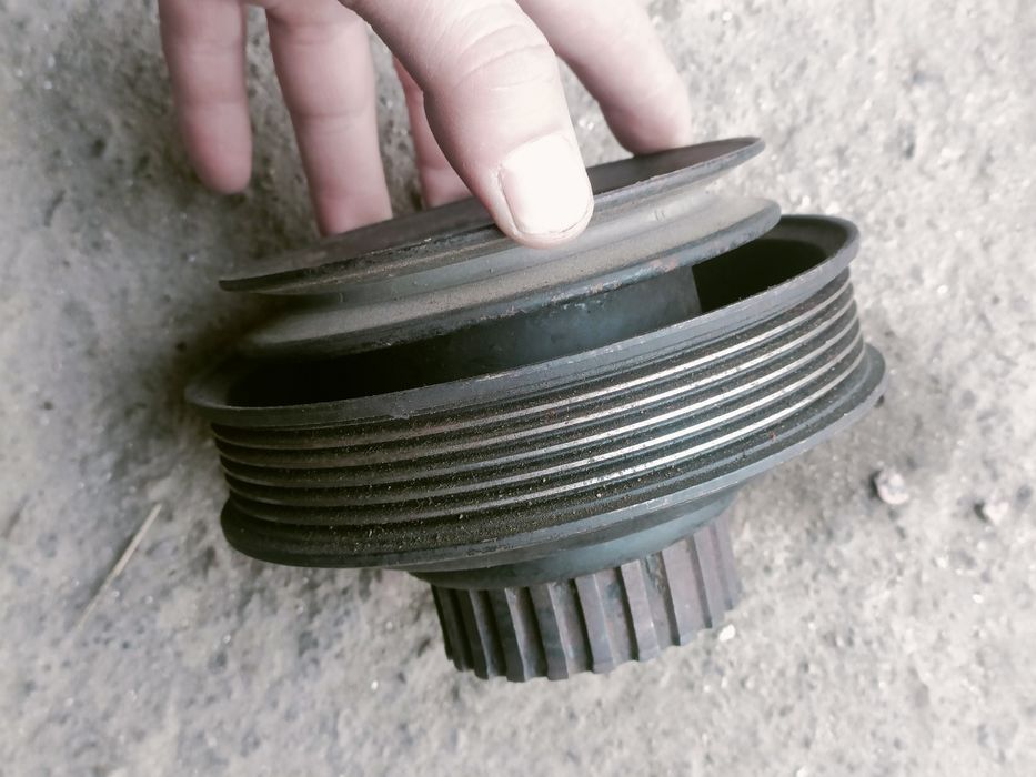 Запчасти на golf 3 1.8