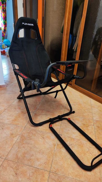 Playseat Challenge cockpit седалка за симулатор